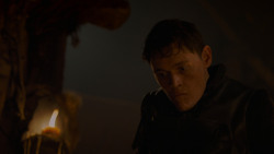 extant_GameOfThrones_4x05-FirstOfHisName_5050.jpg